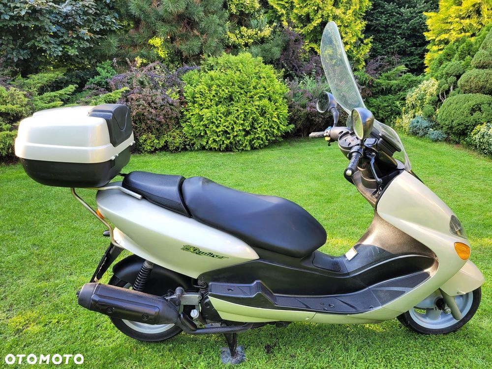 Yamaha Skyliner - 16