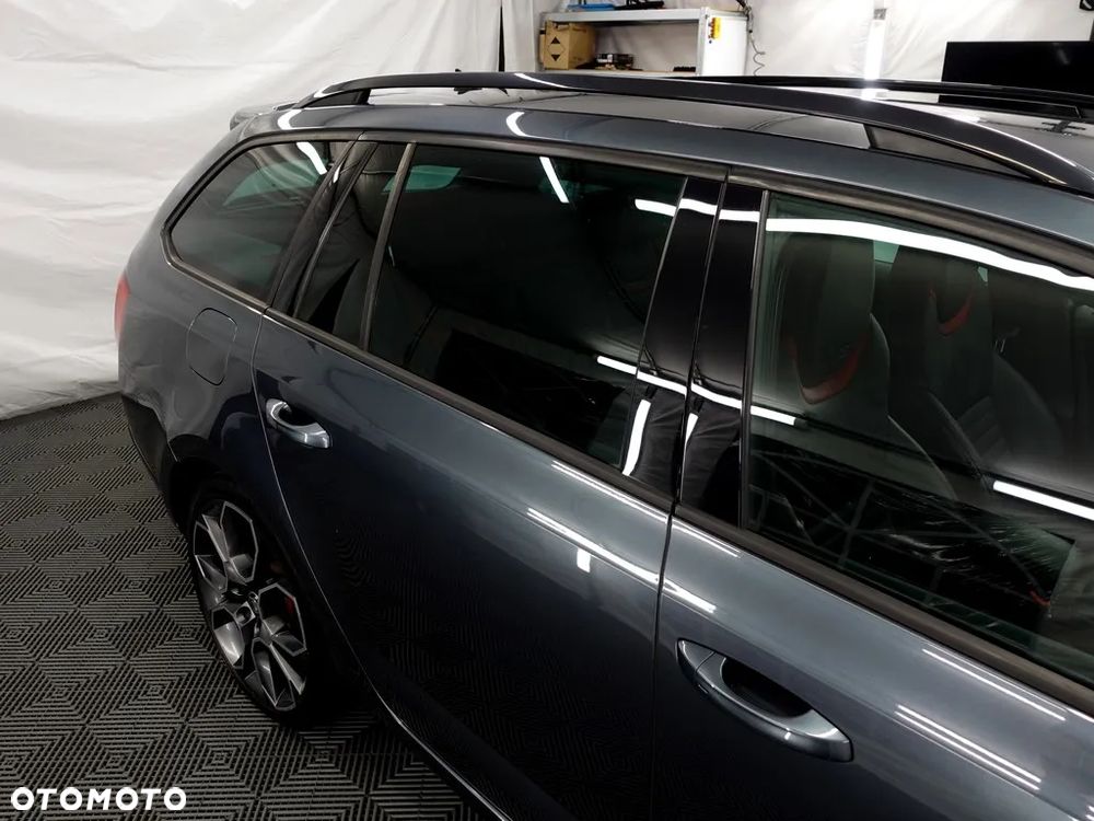 Skoda Octavia 2.0 TDI 4x4 RS Challenge DSG - 25