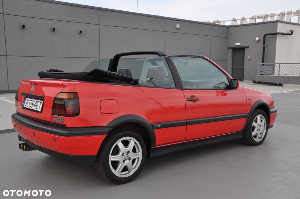 Volkswagen Golf - 11