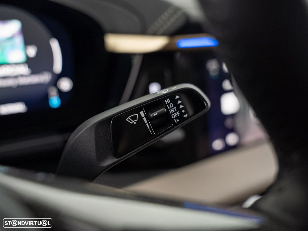 Porsche Macan Electric 4 - 37