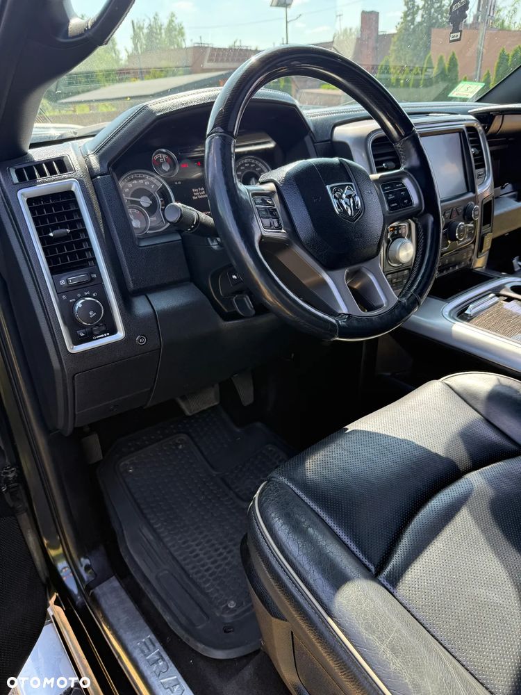 Dodge RAM 5.7 4x4 - 10