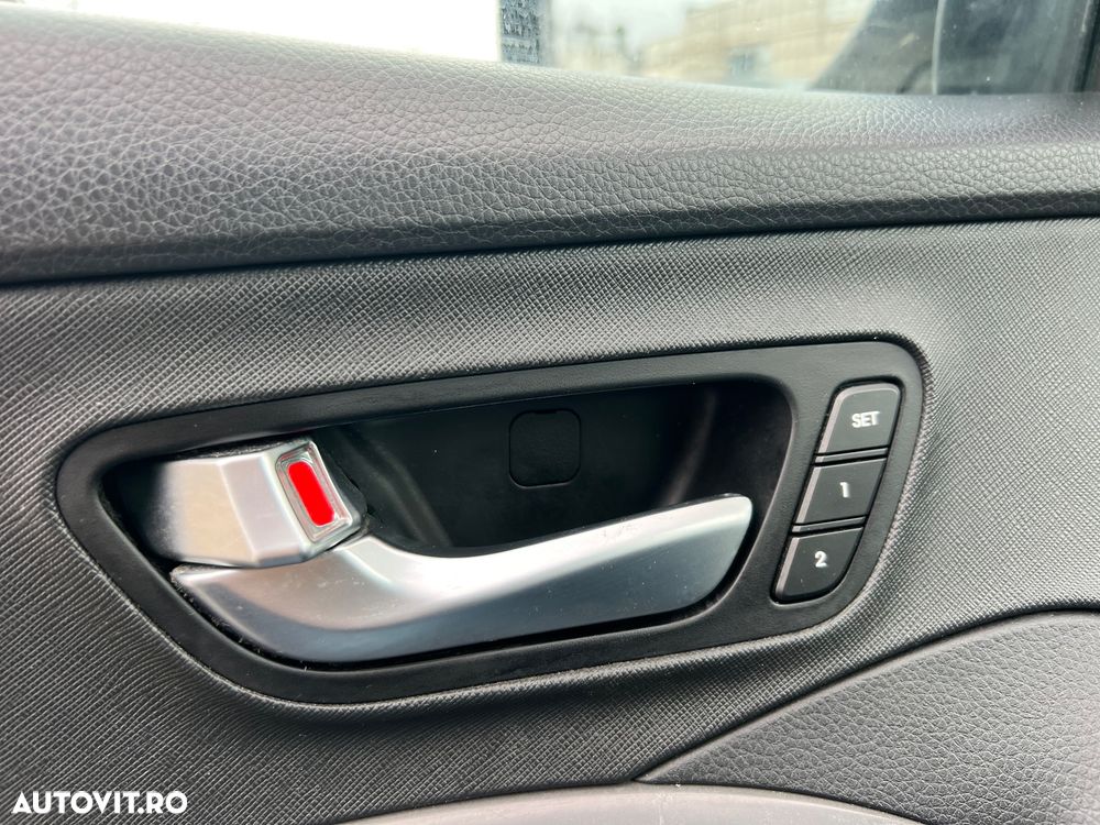 Hyundai Grand Santa Fe 2.2 CRDi ISG 4WD Aut. Exclusive - 13