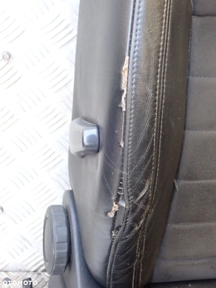 AUDI A6 C7  FOTEL PRZEDNI PRAWY / LEWY ORAZ KANAPA TYLNIA MATERIAŁ - SKÓRA KOMPLET - 12