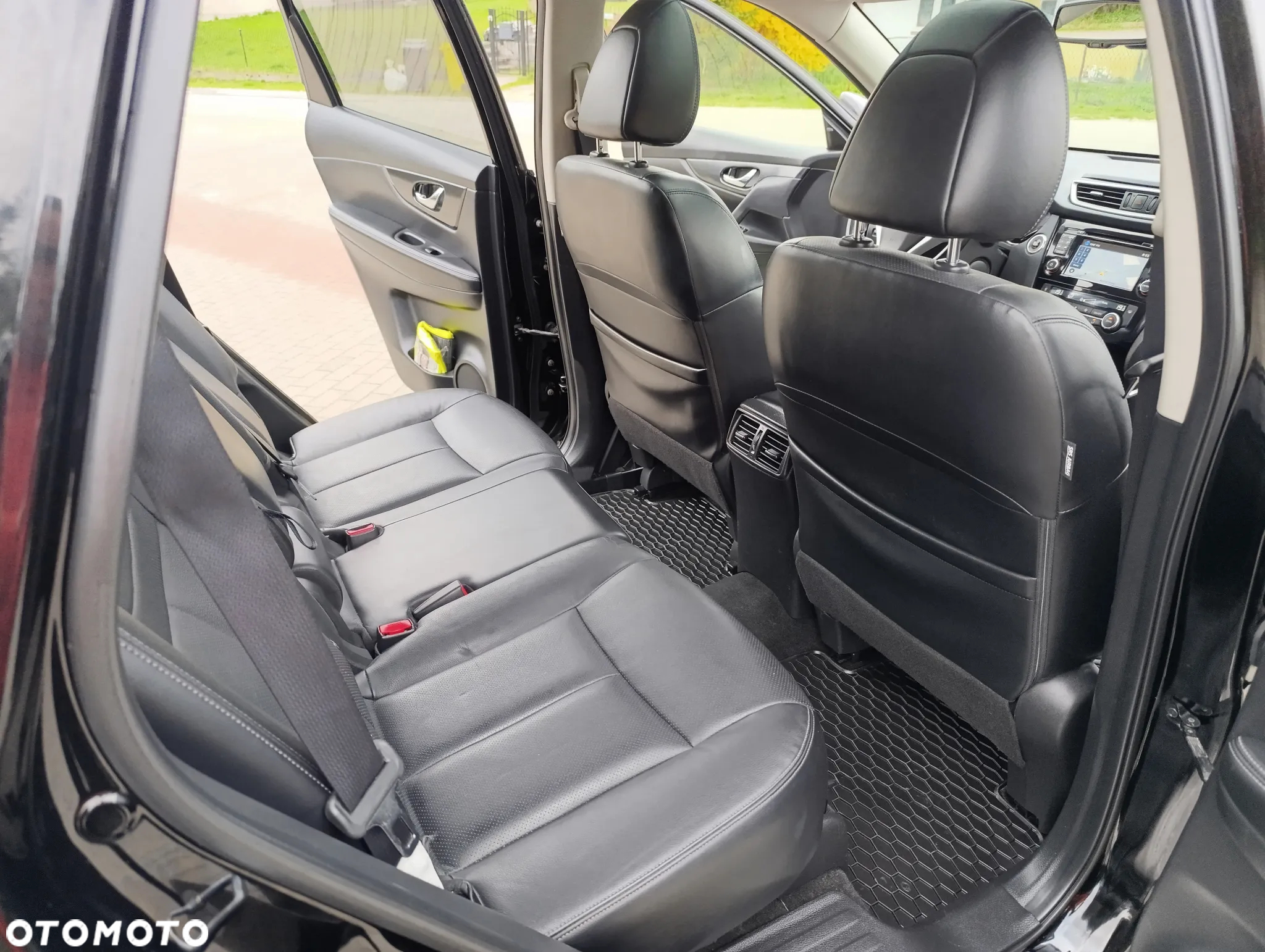 Nissan X-Trail 1.6 DCi Tekna 2WD - 12