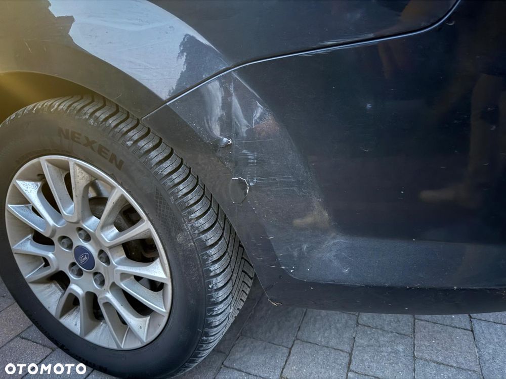 Ford Mondeo 2011 photo 4
