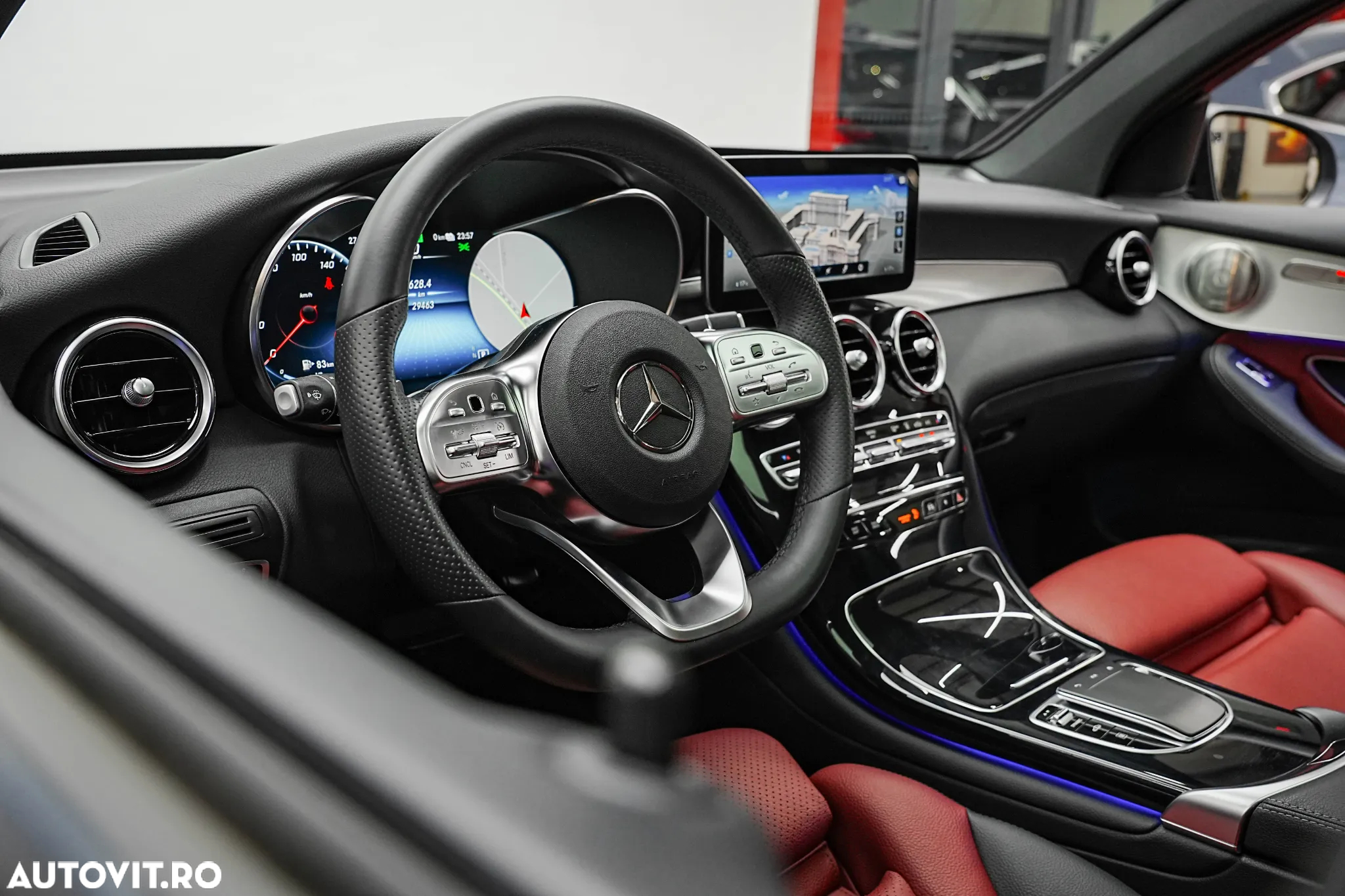 Mercedes-Benz GLC Coupe 300 de 4Matic 9G-TRONIC AMG Line Plus - 12