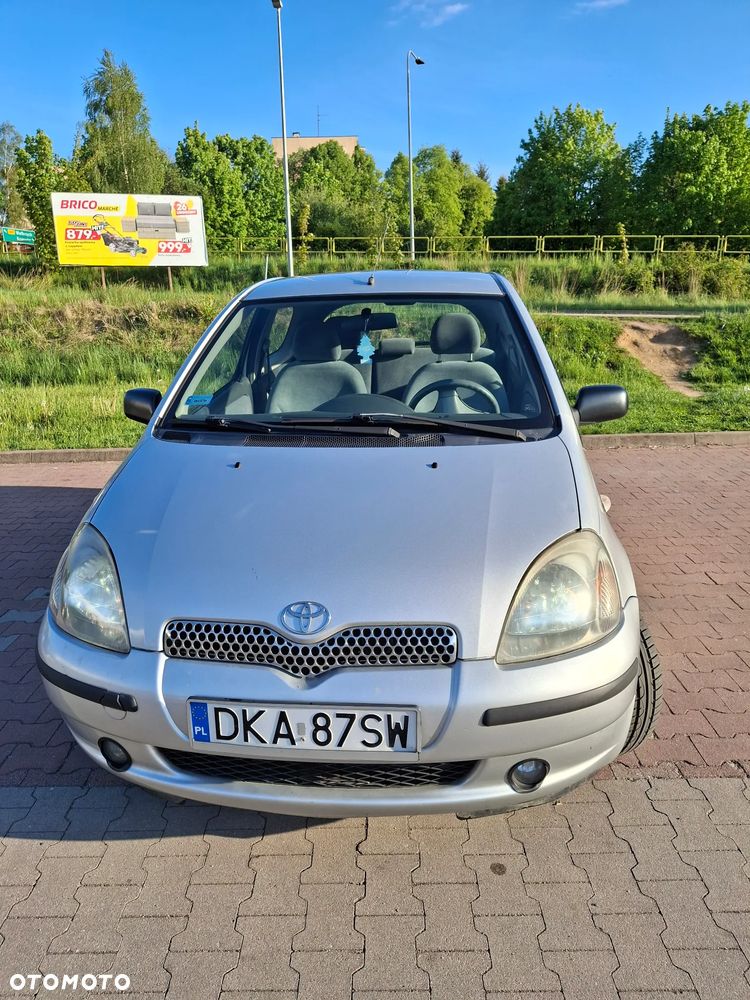 Toyota Yaris 1.3 Luna - 2