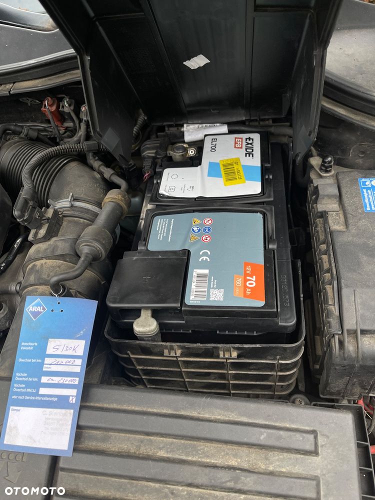 Volkswagen Passat Variant 2.0 TDI BlueMotion Technology DPF Comfortline - 21
