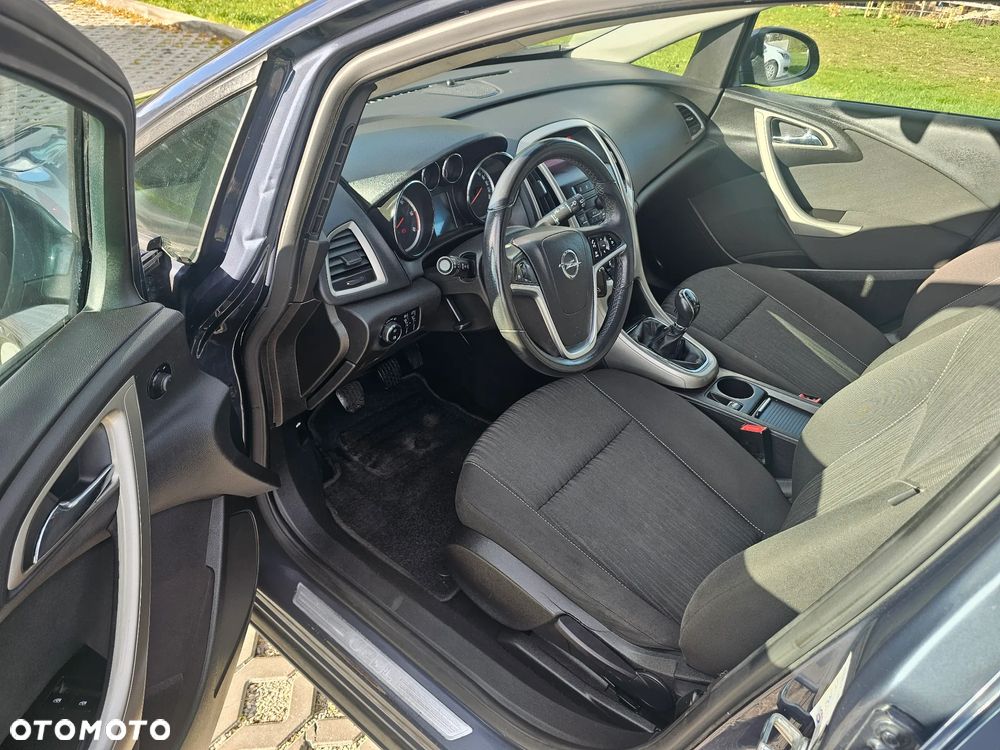 Opel Astra III 1.7 CDTI EcoFLEX - 7