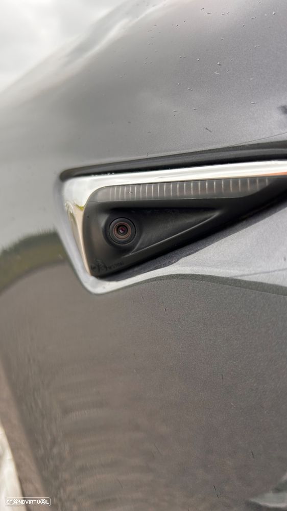 Tesla Model S Dual Motor AWD - 10