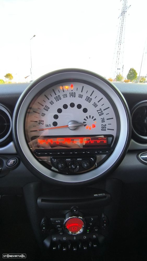 MINI 3 Portas Cooper D - 11