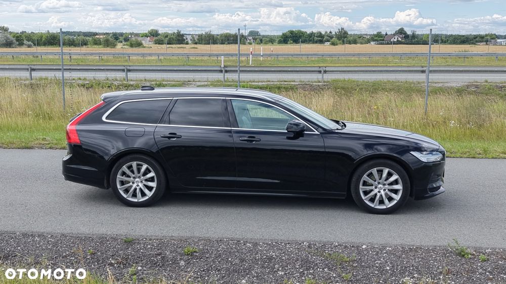 Volvo V90 D4 AWD Momentum Pro - 13