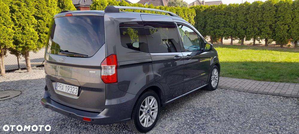 Ford Tourneo Courier 1.0 EcoBoost S&S Ambiente - 20