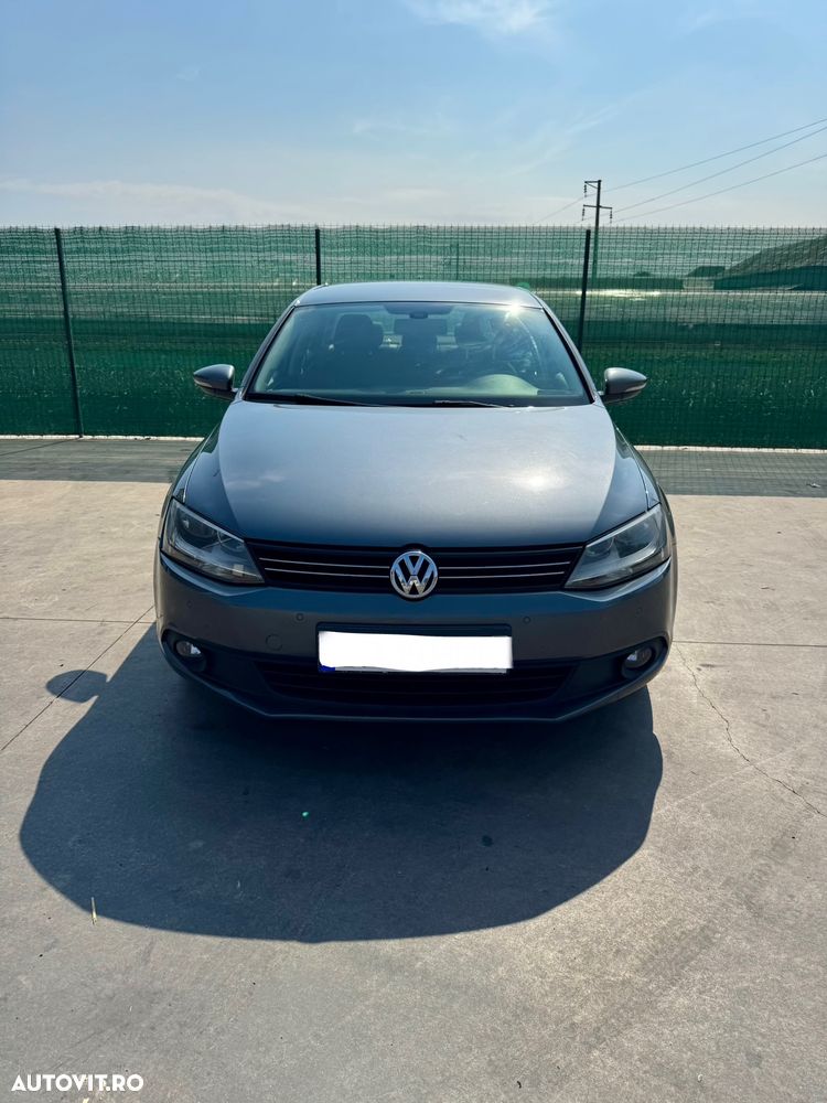 Volkswagen Jetta 1.6 TDI DPF Comfortline - 2