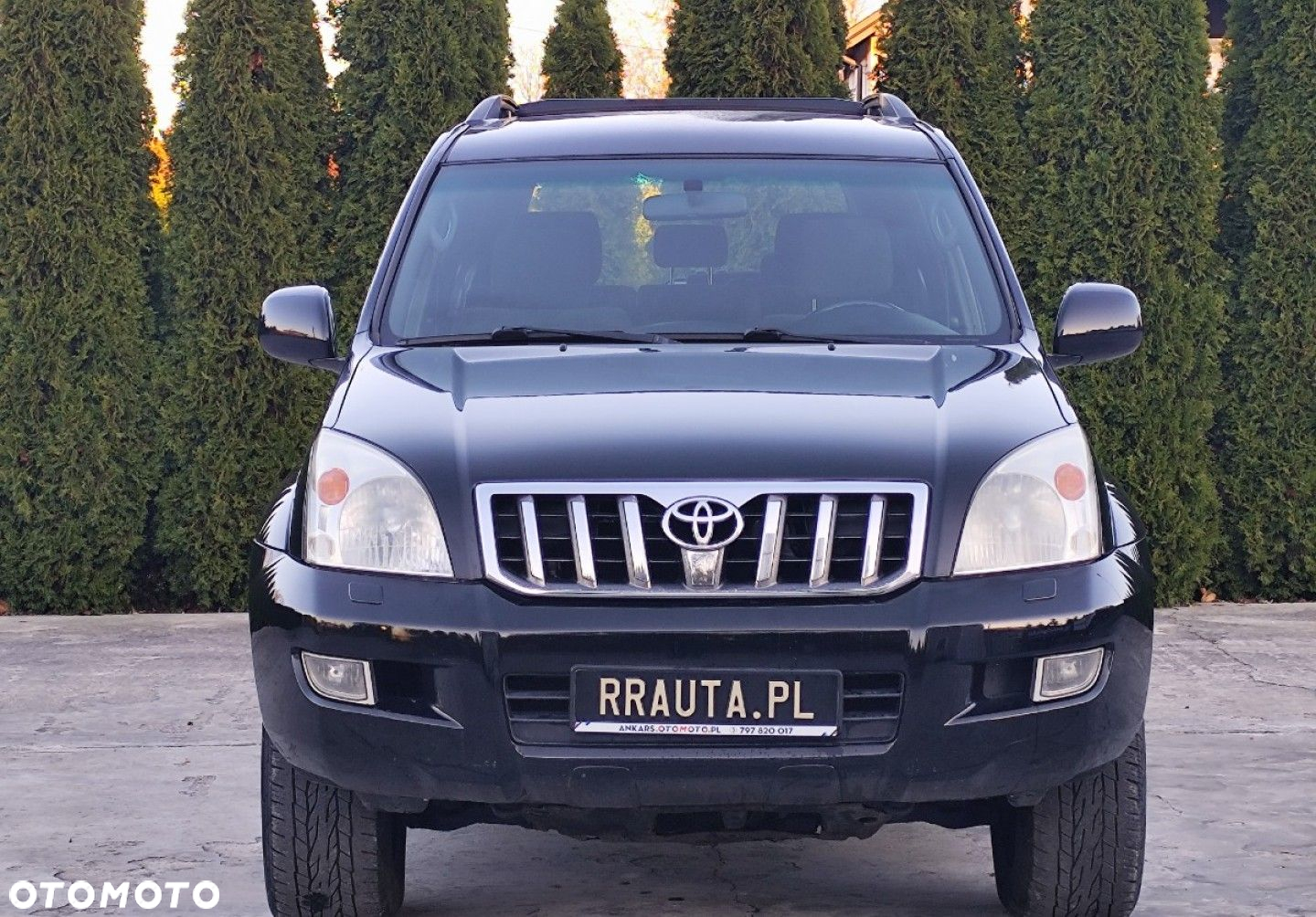 Toyota Land Cruiser - 30