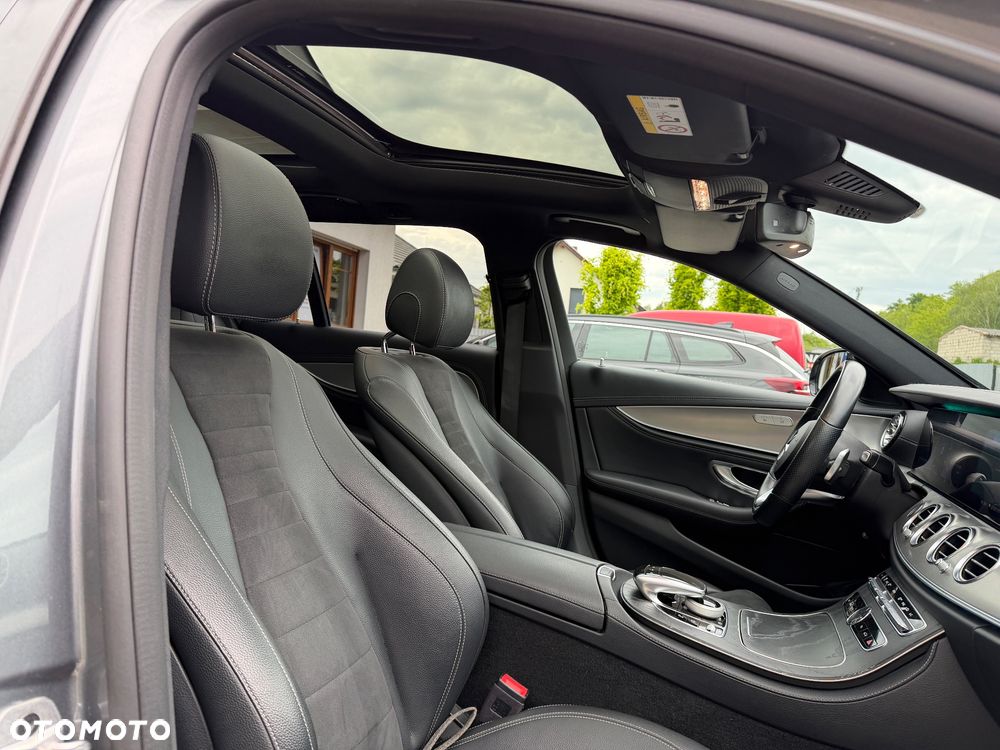 Mercedes-Benz Klasa E 200 d 9G-TRONIC AMG Line - 24