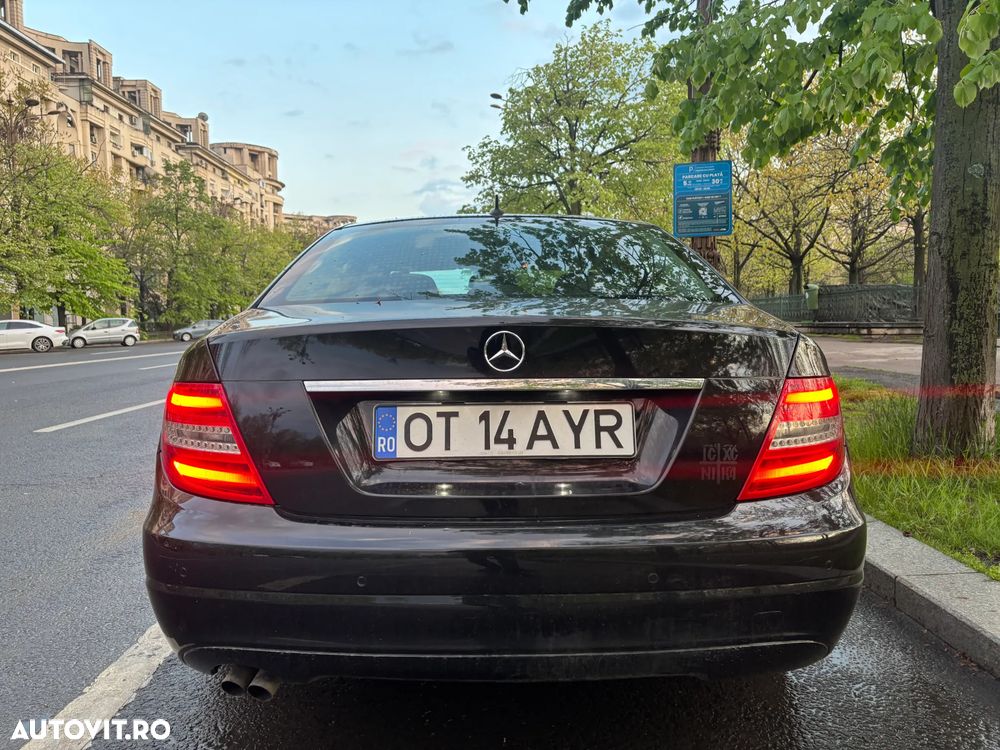 Mercedes-Benz C - 5