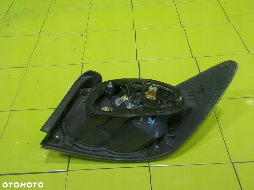 MAZDA CX-7 LIFT 2.2 D 09r lampa lewa tyl - 9