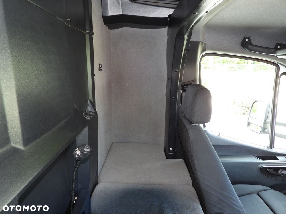 Mercedes-Benz SPRINTER 316 PLANDEKA WINDA 10 PALET WEBASTO TEMPOMAT PNEUMATYKA KLIMATYZACJA  160KM - 40