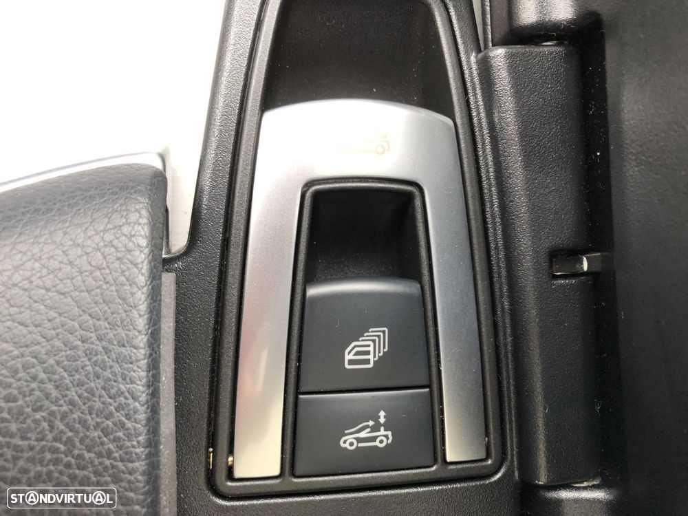Mercedes-Benz SL 350 - 34