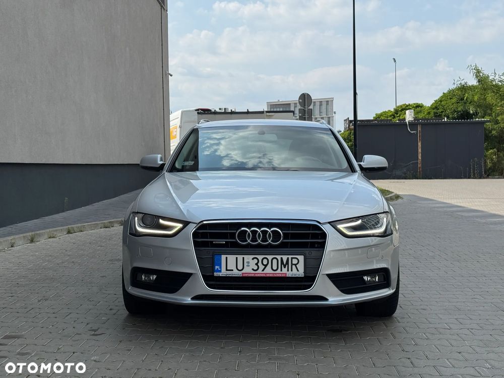 Audi A4 Avant - 4