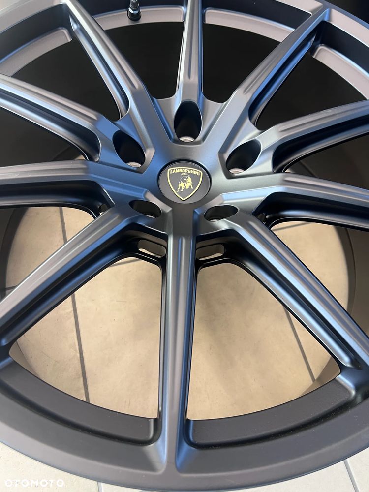 Oryginalne Felgi Lamborghini URUS 21'' Black Matt - 14