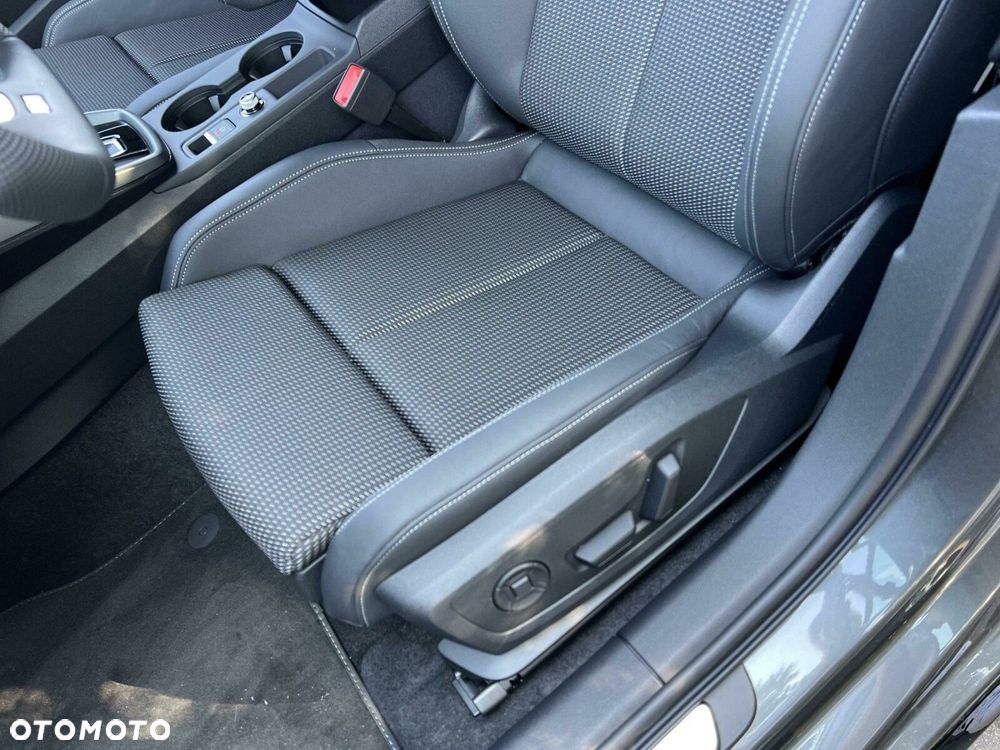 Audi A3 Sportback TFSIe PHEV 200 kW S Line S tronic - 12