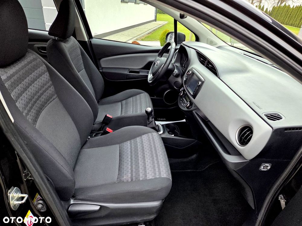 Toyota Yaris - 17