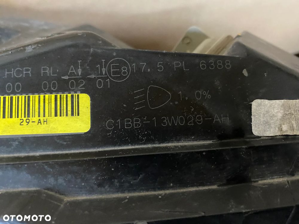 lampa fiesta mk7 lift prawa eu cała - 2