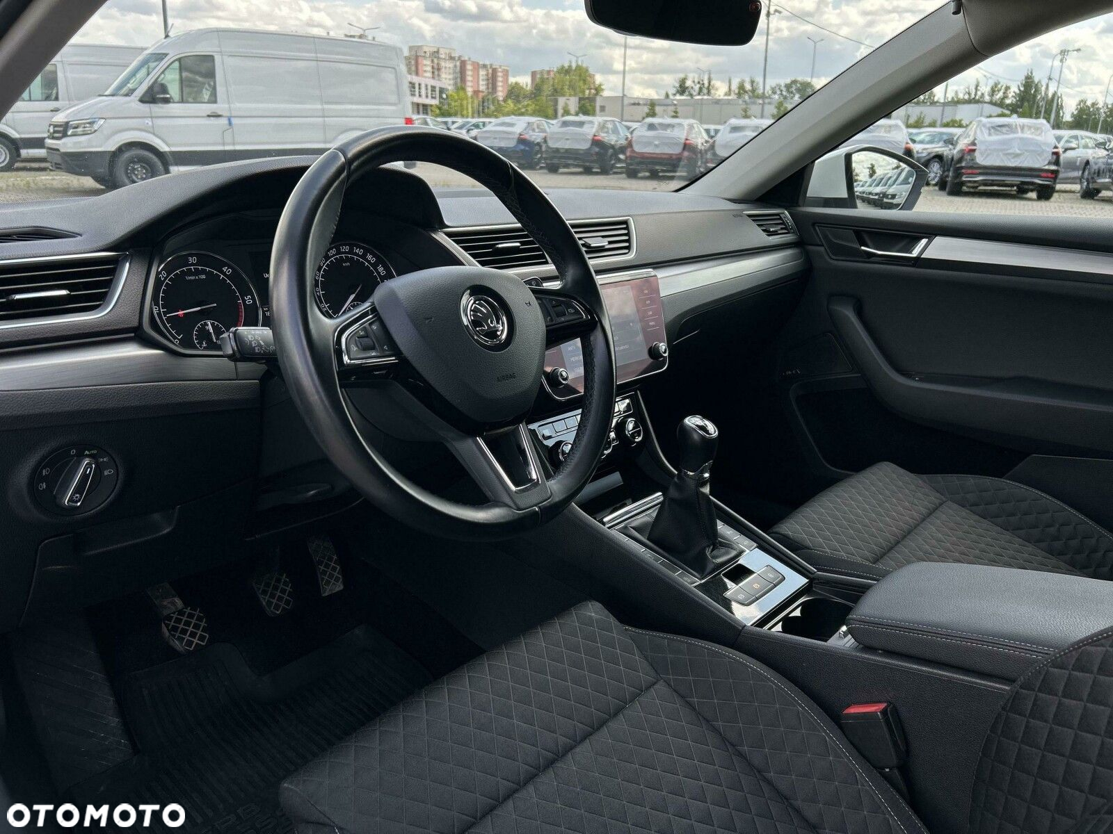 Skoda Superb 2.0 TDI Style - 10