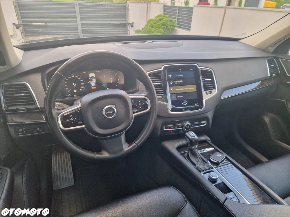 Volvo XC 90 D4 FWD Momentum - 8