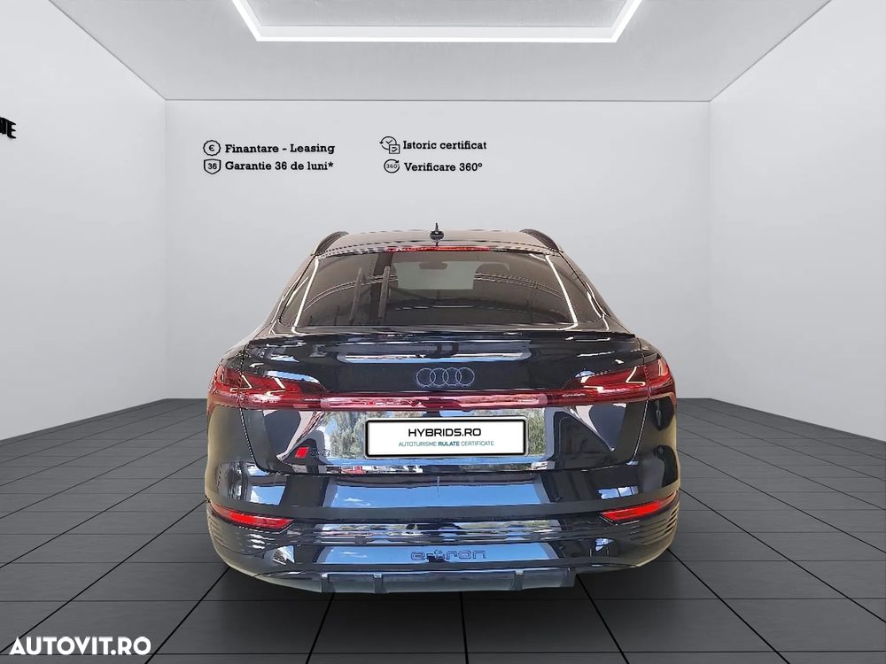 Audi Q8 Sportback e-tron 55 quattro S Line - 3