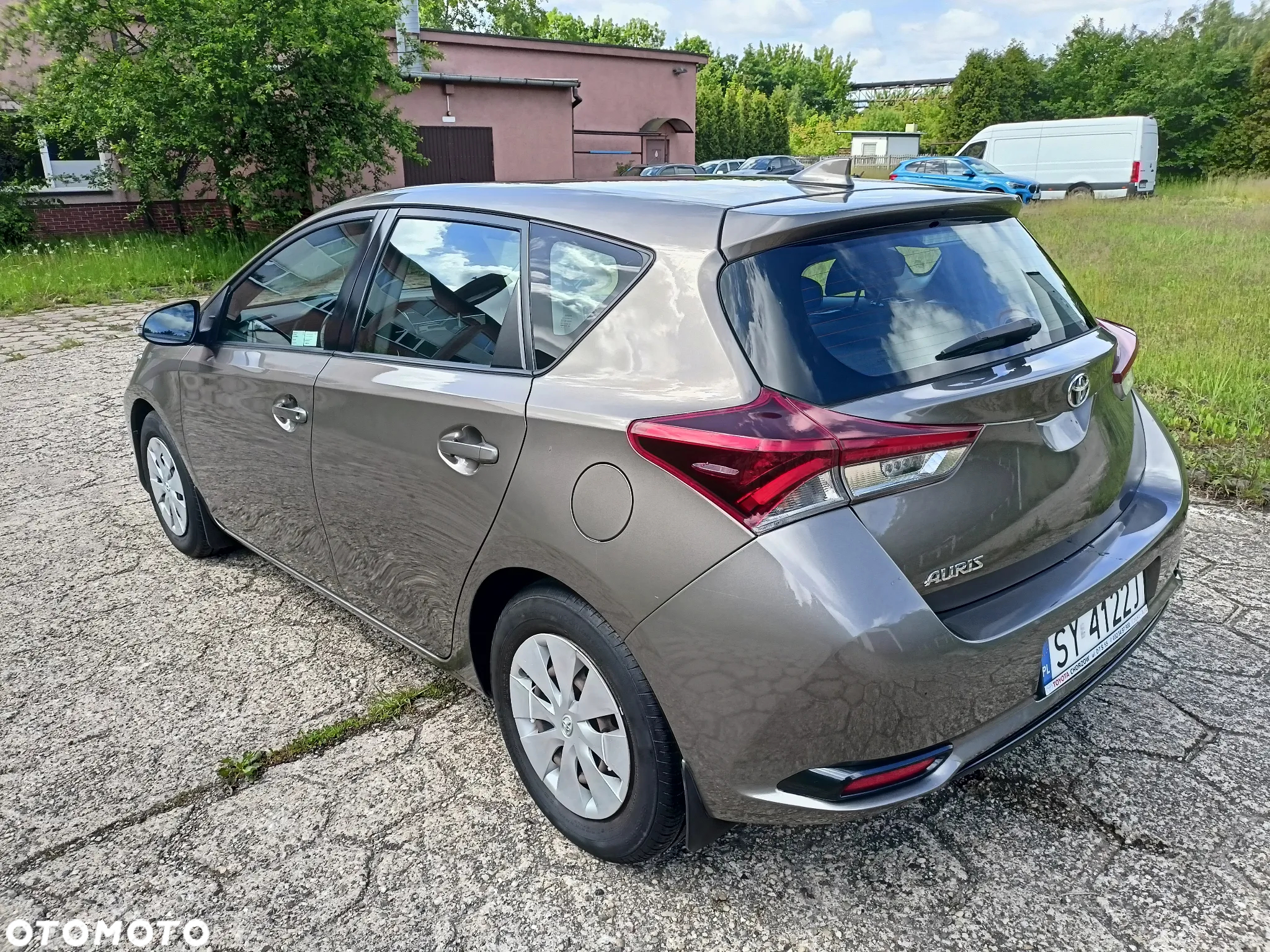 Toyota Auris 1.33 VVT-i Active - 4