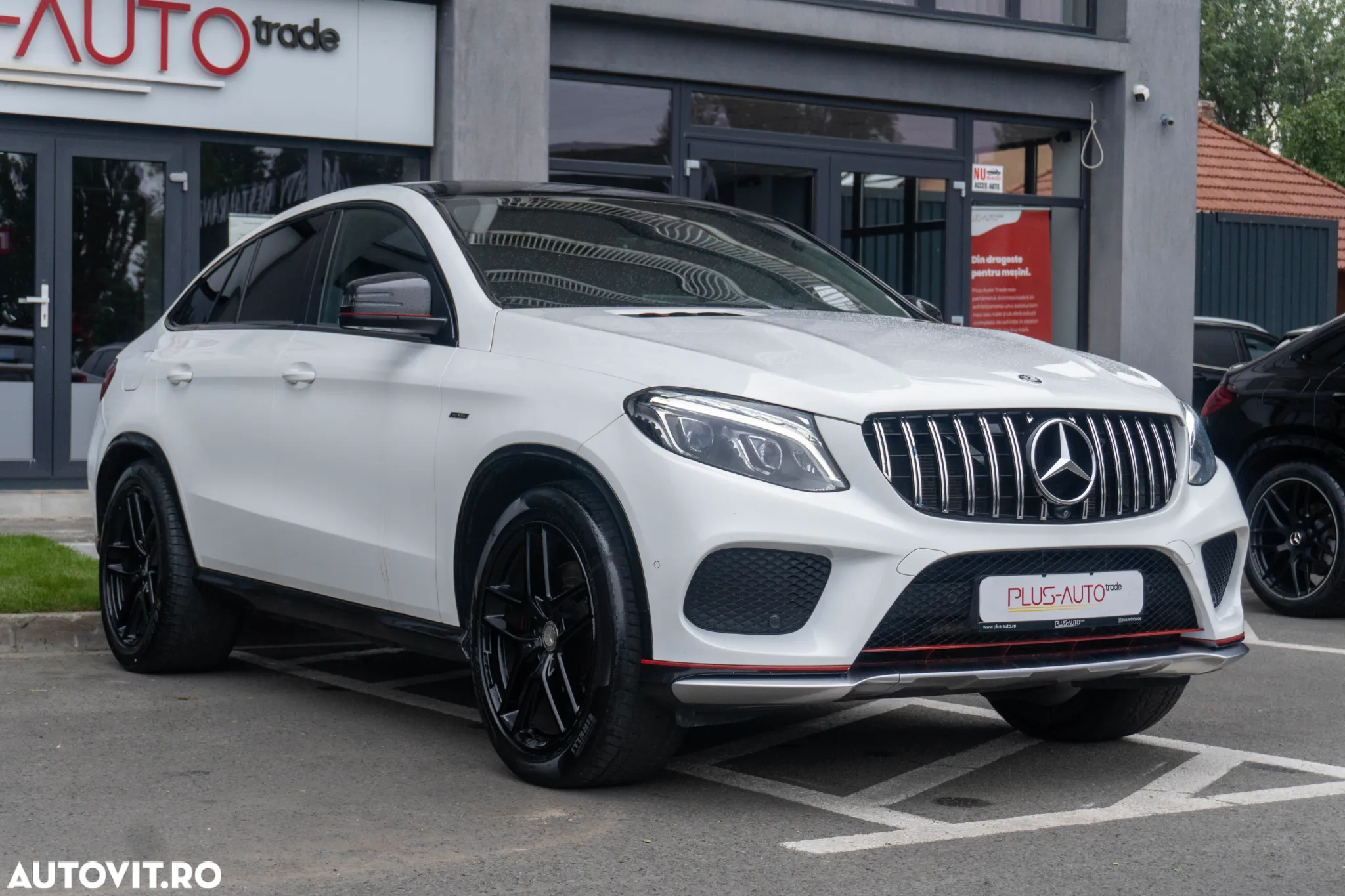 Mercedes-Benz GLE Coupe 43 AMG 4MATIC - 2