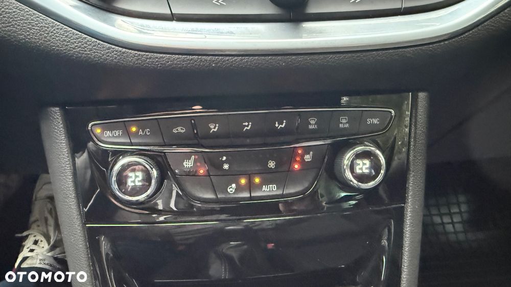 Opel Astra 1.4 Turbo Start/Stop Innovation - 28