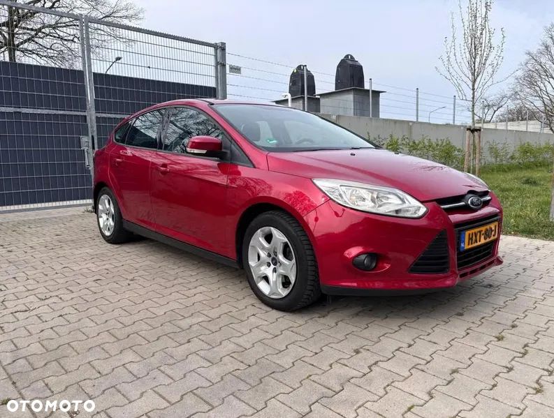 Ford Focus 1.6 Titanium - 4
