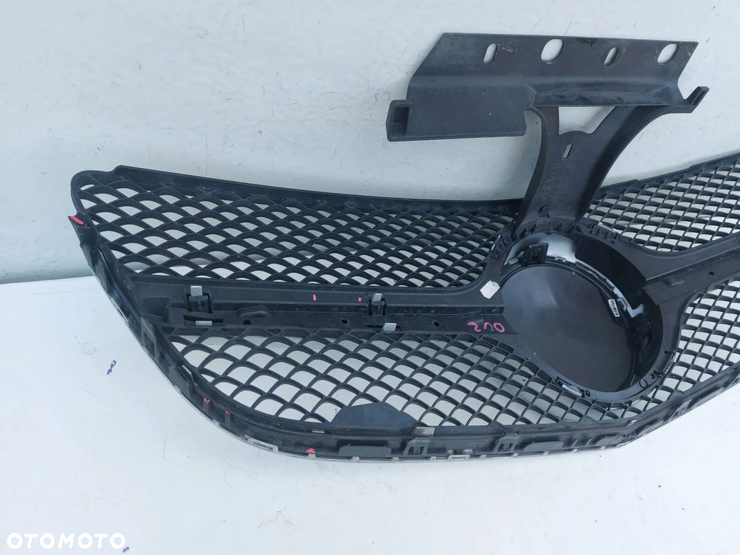 Mercedes-Benz E klasa coupe Lift C207 W207 Grill Atrapa Distronic - 9