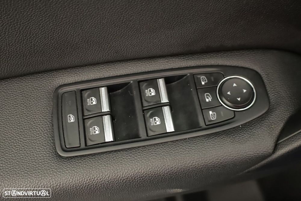 Renault Captur 1.0 TCe Techno Bi-Fuel - 22