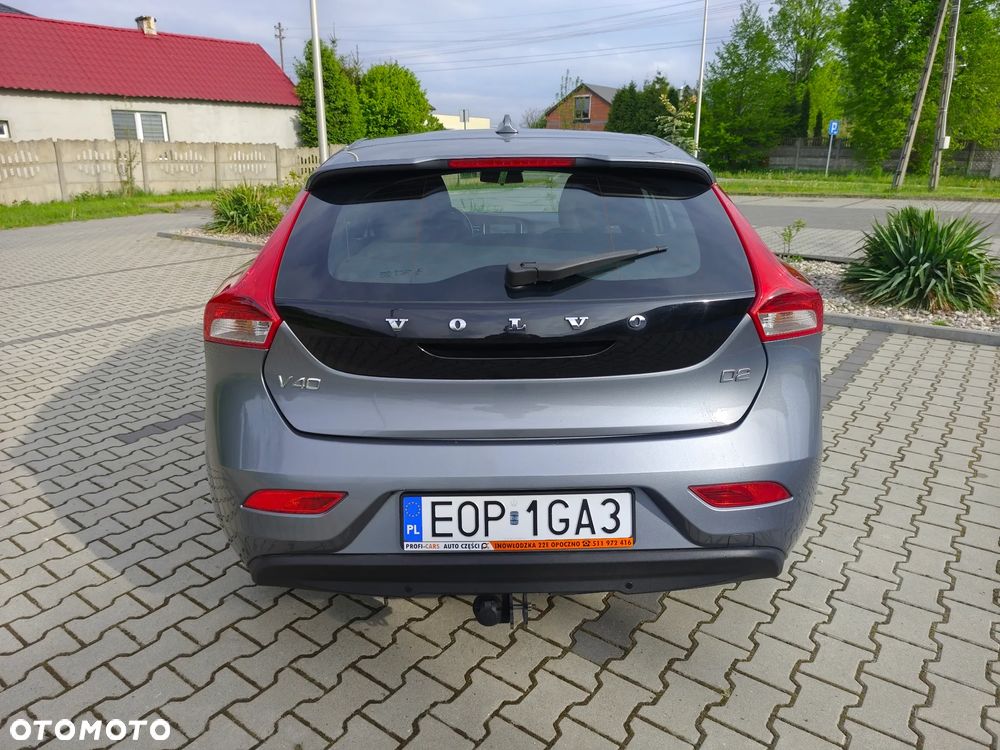 Volvo V40 D2 - 4