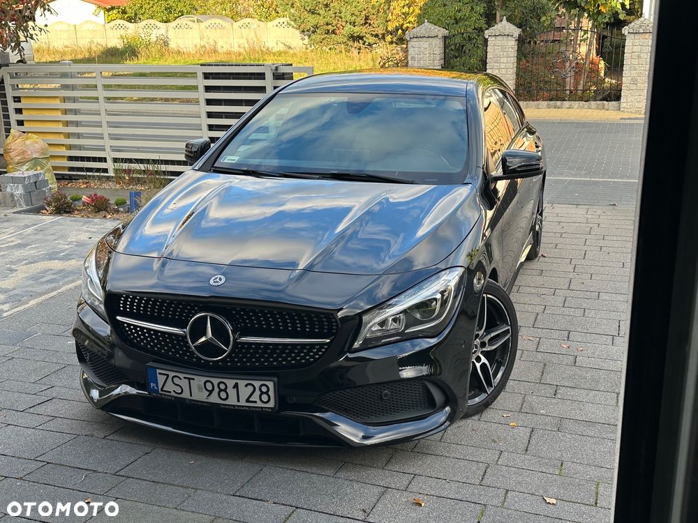 Mercedes-Benz CLA 200 7G-DCT - 3