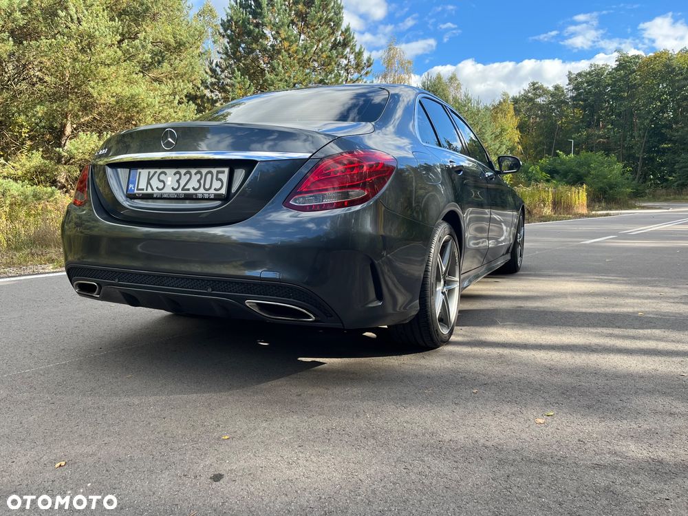 Mercedes-Benz Klasa C 300 7G-TRONIC AMG Line - 4