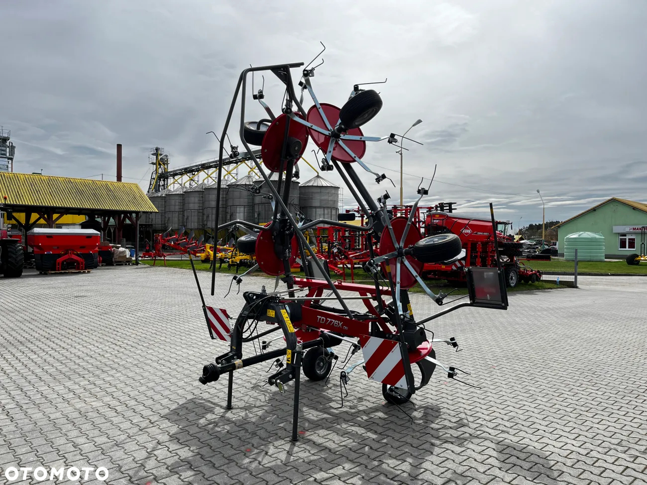 Massey Ferguson TD 776X DN - 3