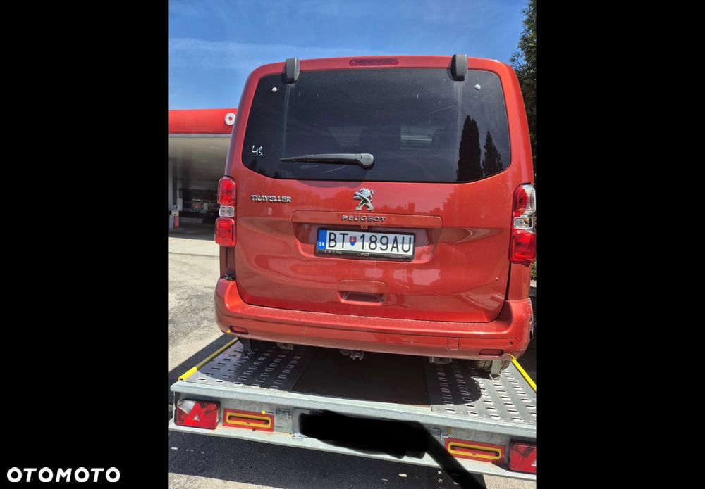 Peugeot Traveller L2 2.0 EAT8 Business VIP - 4
