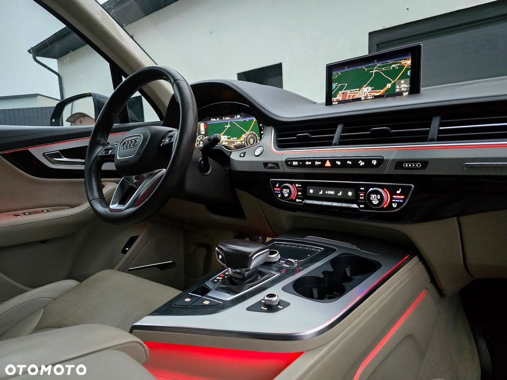 Audi Q7 3.0 TDI Quattro Tiptronic - 13