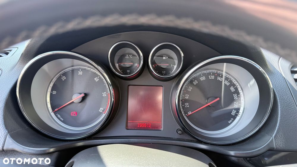 Opel Insignia 2.0 CDTI Sport 4x4 - 14