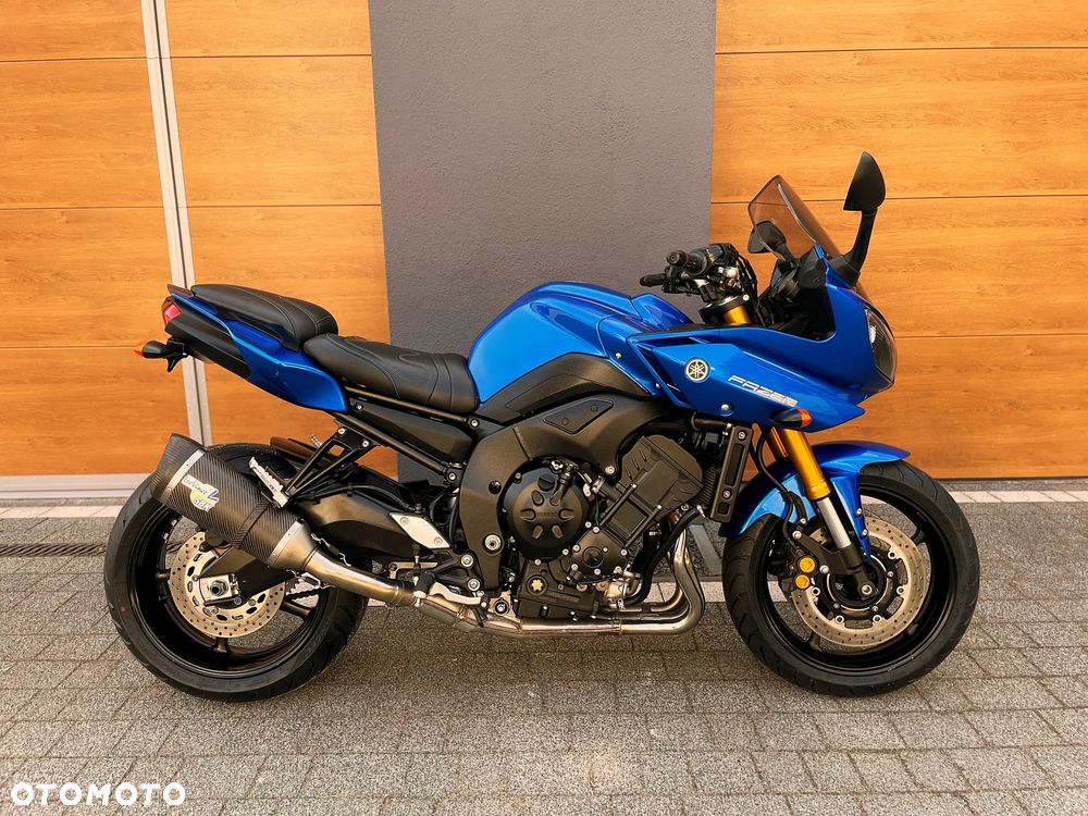 Yamaha FZ8 - 3