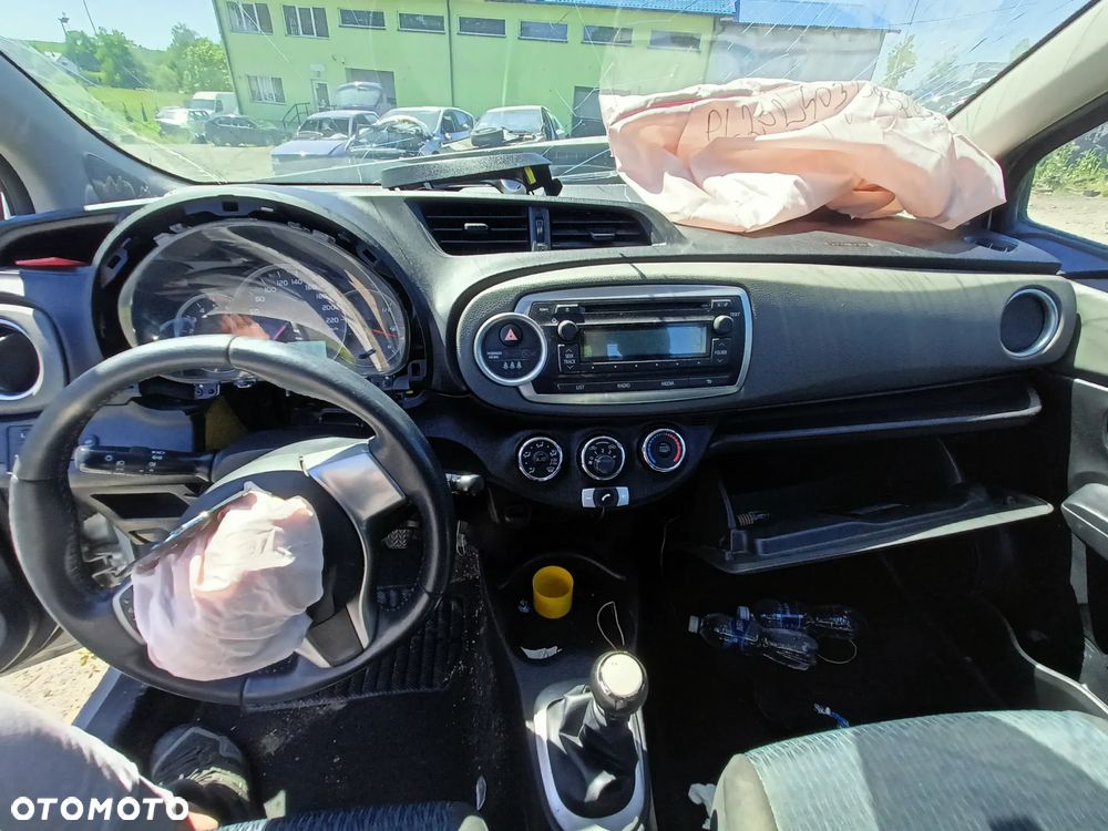 Toyota Yaris III 1.4 D4D Cała na CZĘŚCI - 5