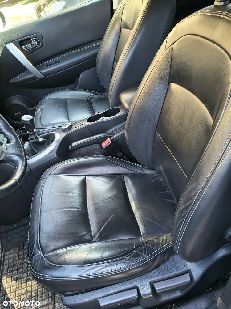 Nissan Qashqai 2.0 4x4 Tekna - 18