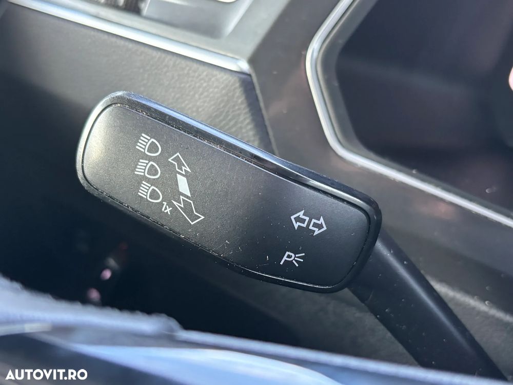 Volkswagen Tiguan 1.6 TDI SCR Comfortline - 24