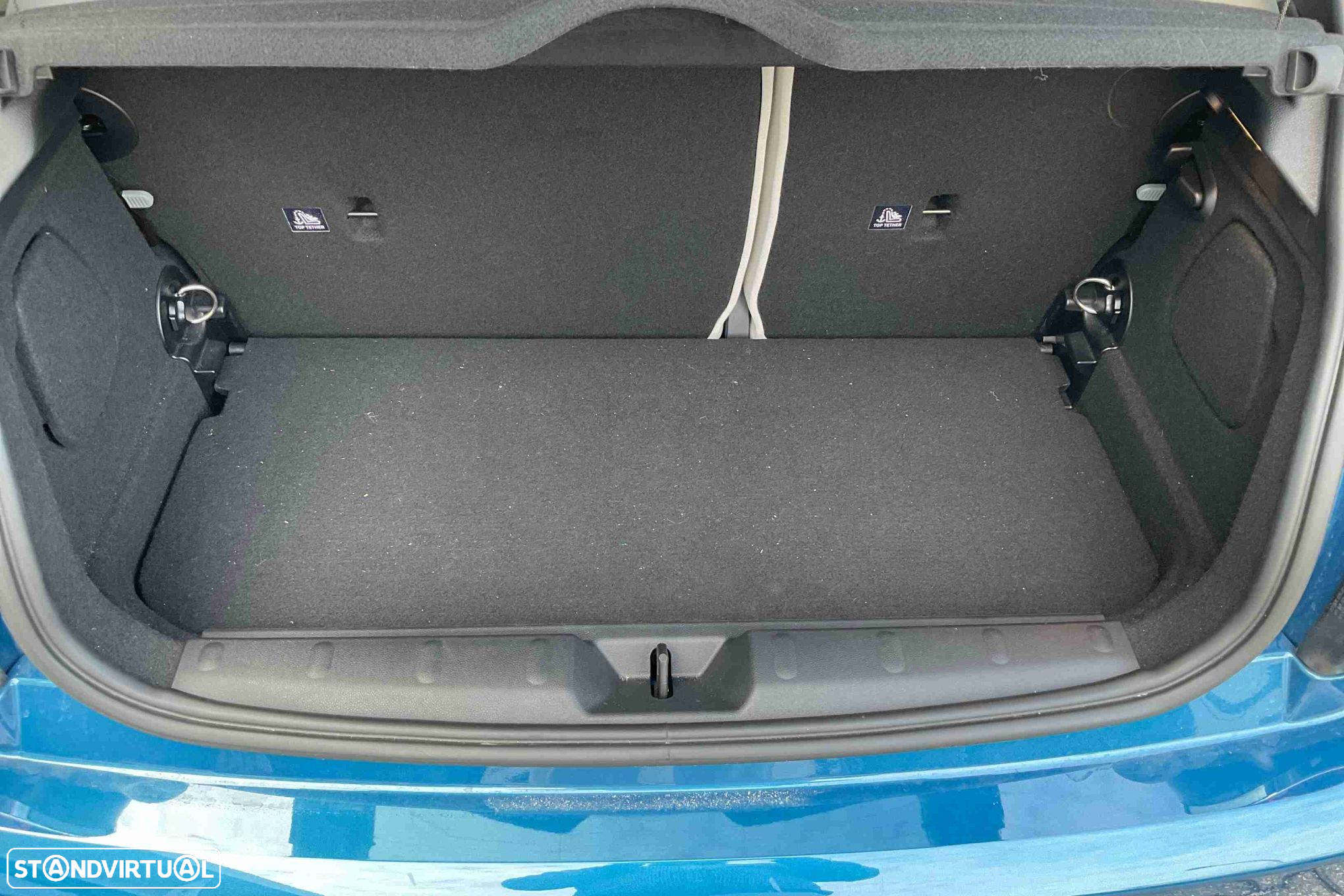 MINI 3 Portas Cooper SE Premium Extra Yours - 11